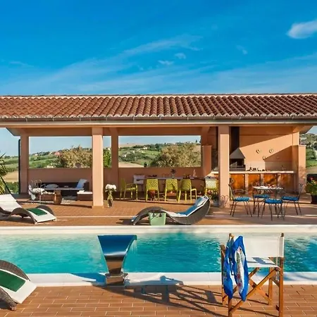Holiday home La Nel Prato Sul Mare San Costanzo
